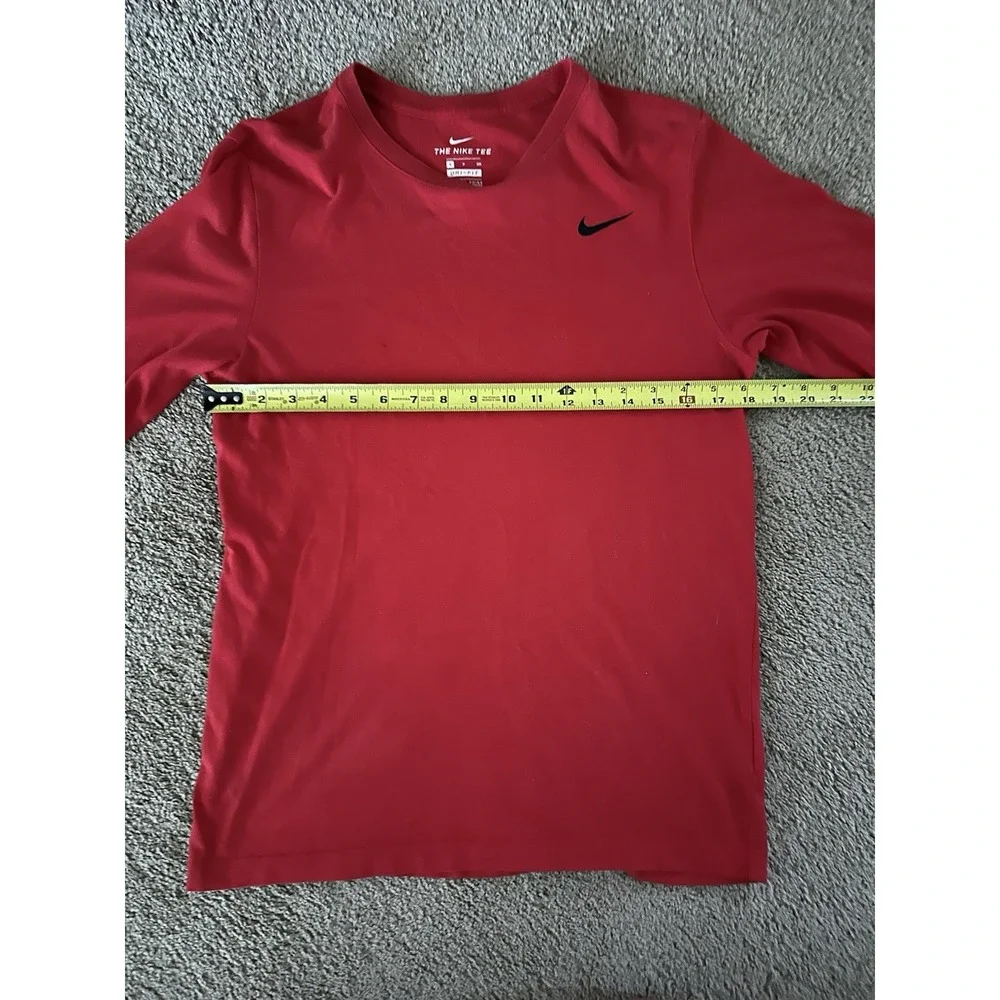 Men's NIKE Red Long Sleeve; Size Small‎